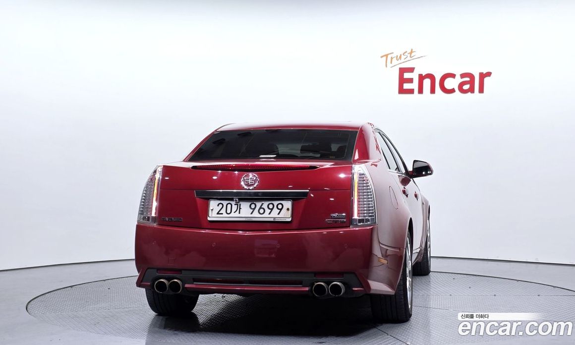 Cadillac CTS 2nd Gen фото 4