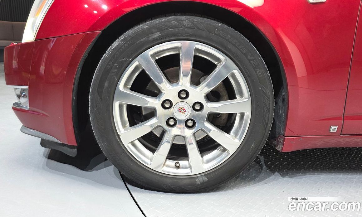 Cadillac CTS 2nd Gen фото 5
