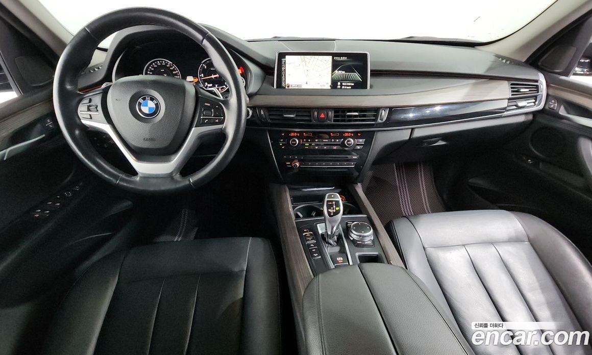 BMW X5 (F15) фото 7