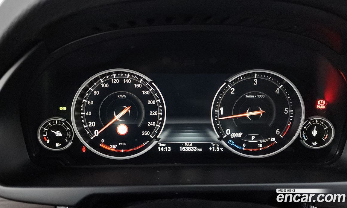 BMW X5 (F15) фото 8