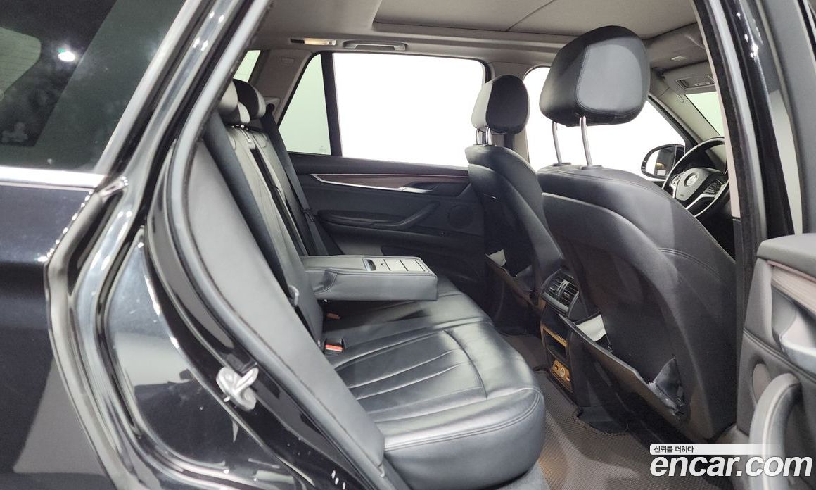 BMW X5 (F15) фото 12
