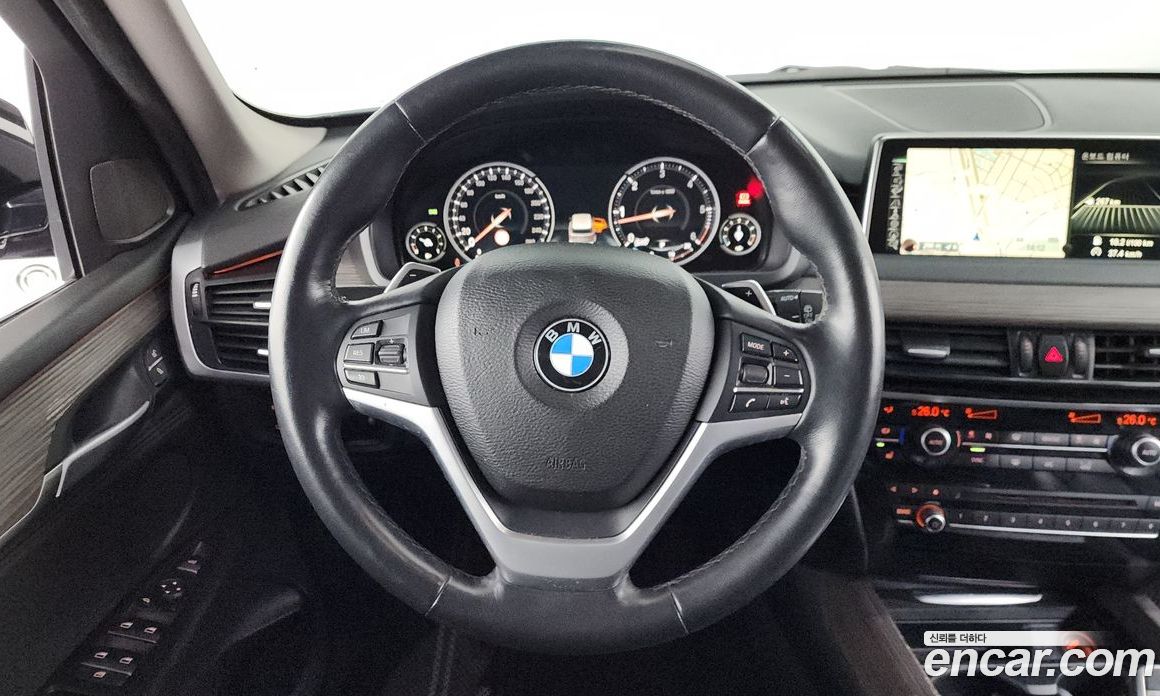 BMW X5 (F15) фото 13