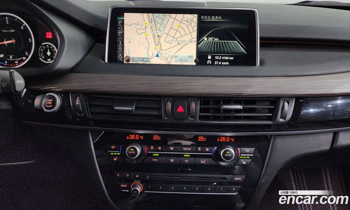 BMW X5 (F15) фото 14