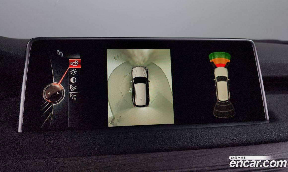 BMW X5 (F15) фото 15