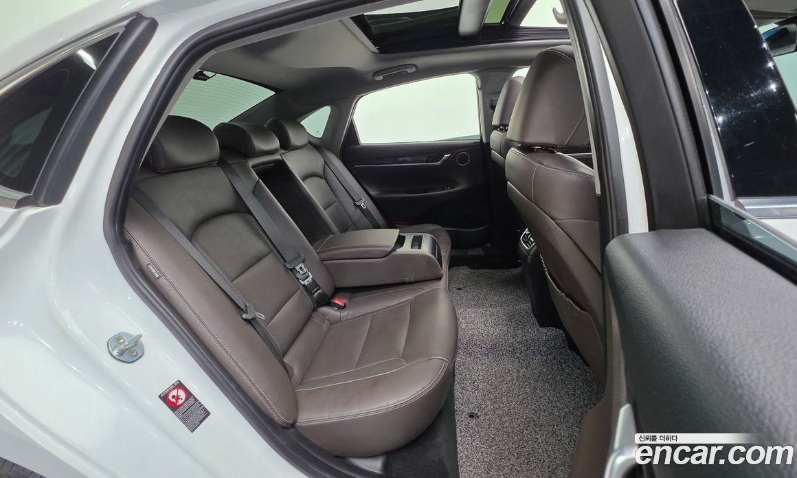 Hyundai Grandeur (IG) 6th Gen фото 19