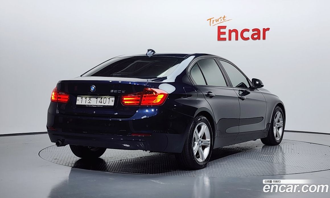 BMW 3-Series (F30) фото 2
