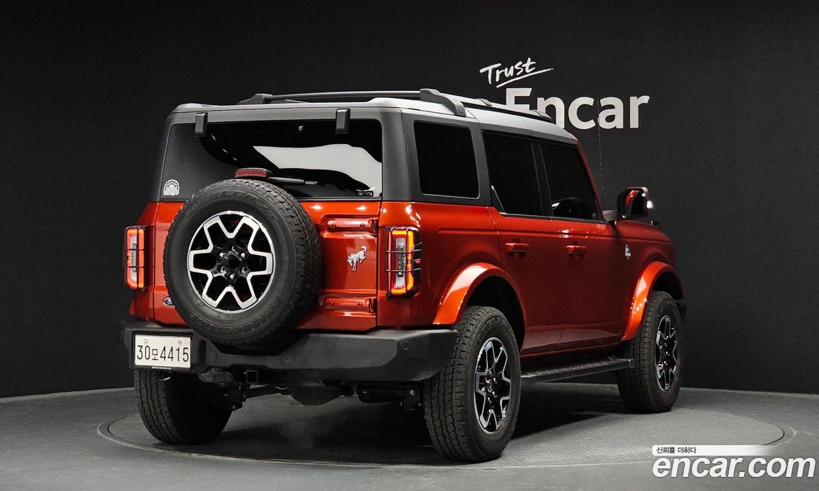 Ford Bronco 6th Gen фото 2
