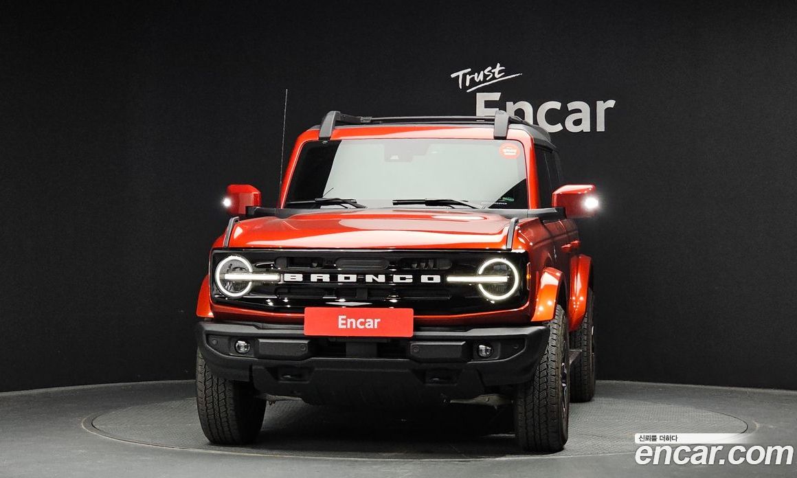 Ford Bronco 6th Gen фото 3