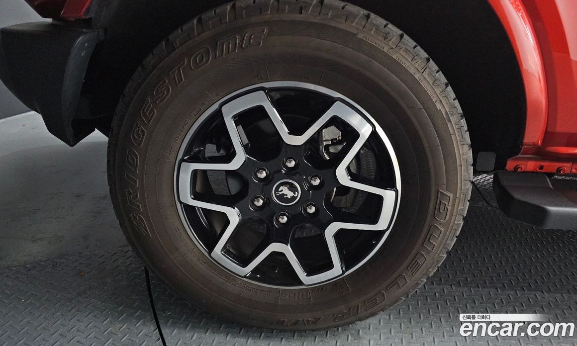 Ford Bronco 6th Gen фото 5