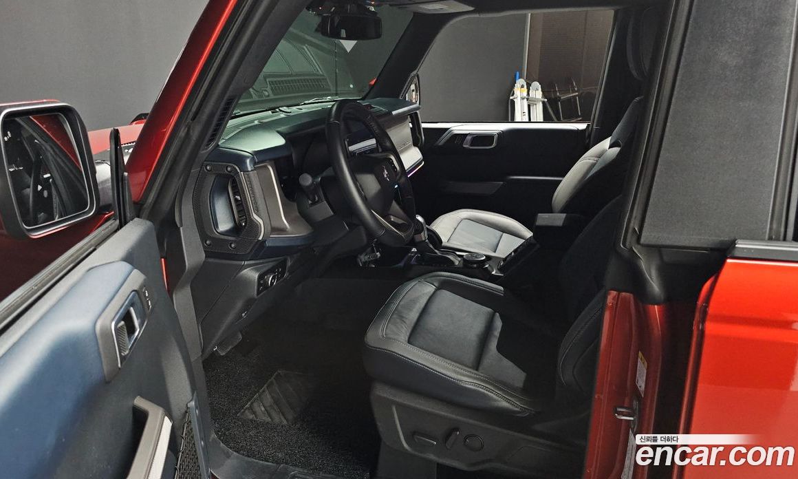 Ford Bronco 6th Gen фото 11