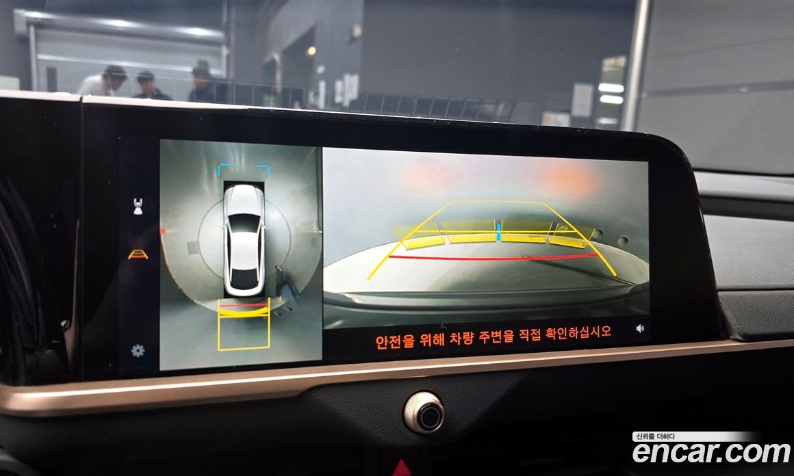 Toyota Crown Crossover фото 15