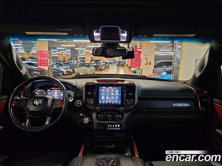 Dodge Ram Pickup фото 7
