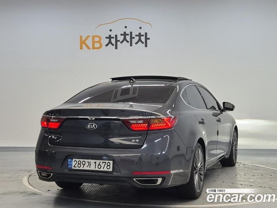 Kia K7 2nd Gen фото 4