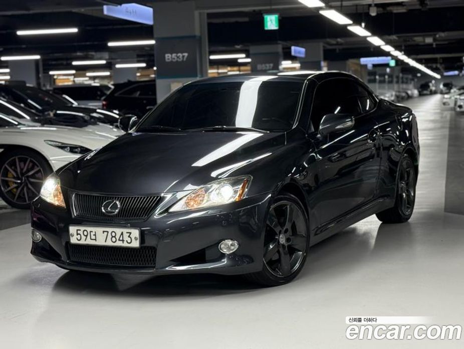 Lexus IS250 фото 2