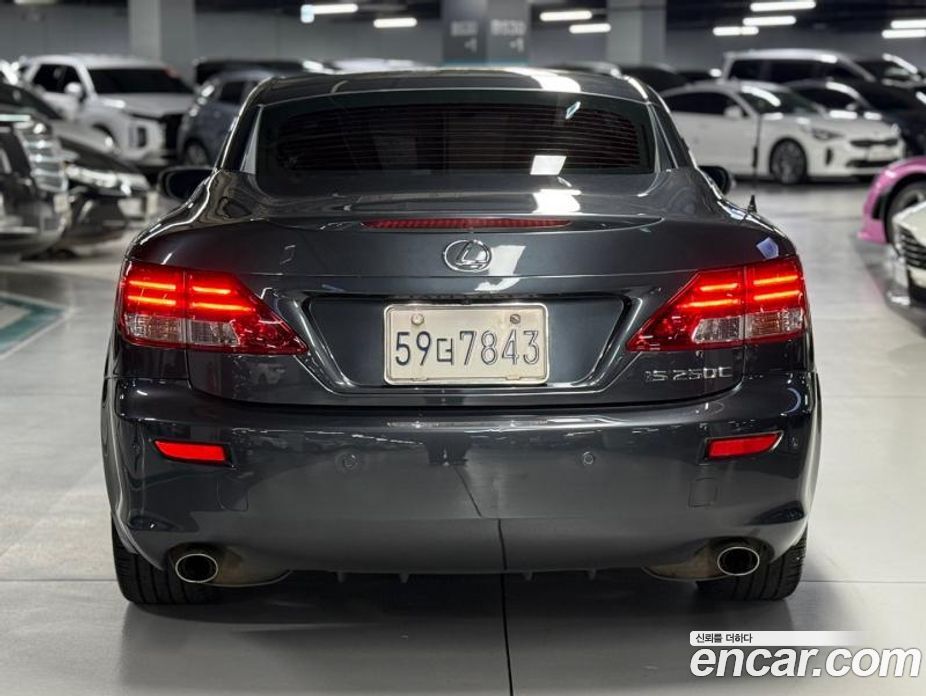 Lexus IS250 фото 20