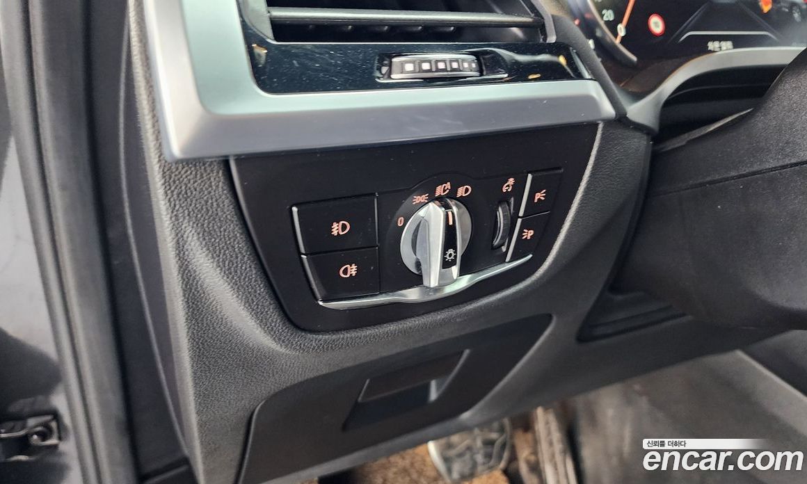 BMW X3 (G01) фото 28