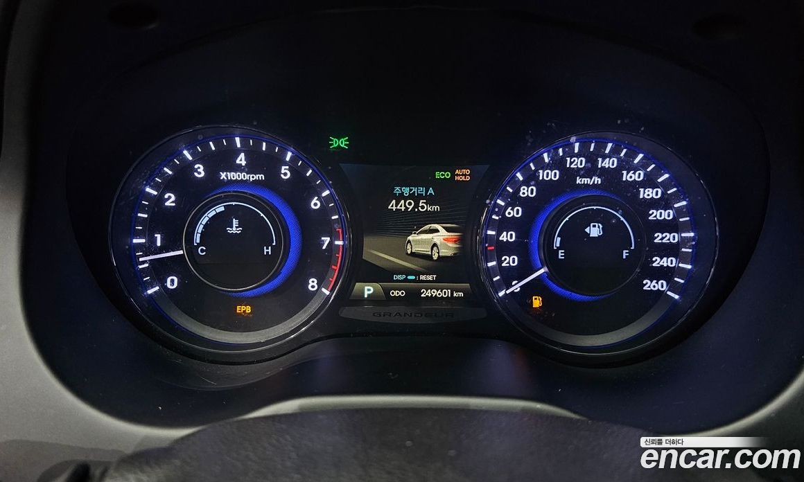 Hyundai Grandeur (HG) фото 8