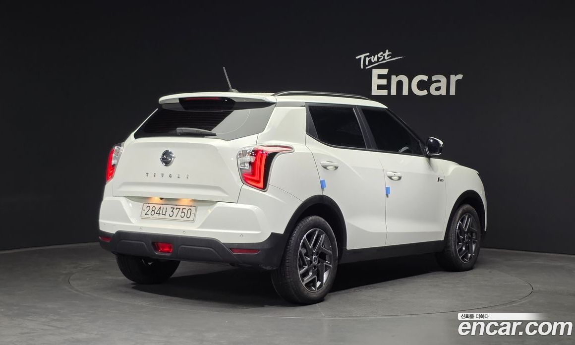 SsangYong (KG Mobility) Tivoli Beli фото 2