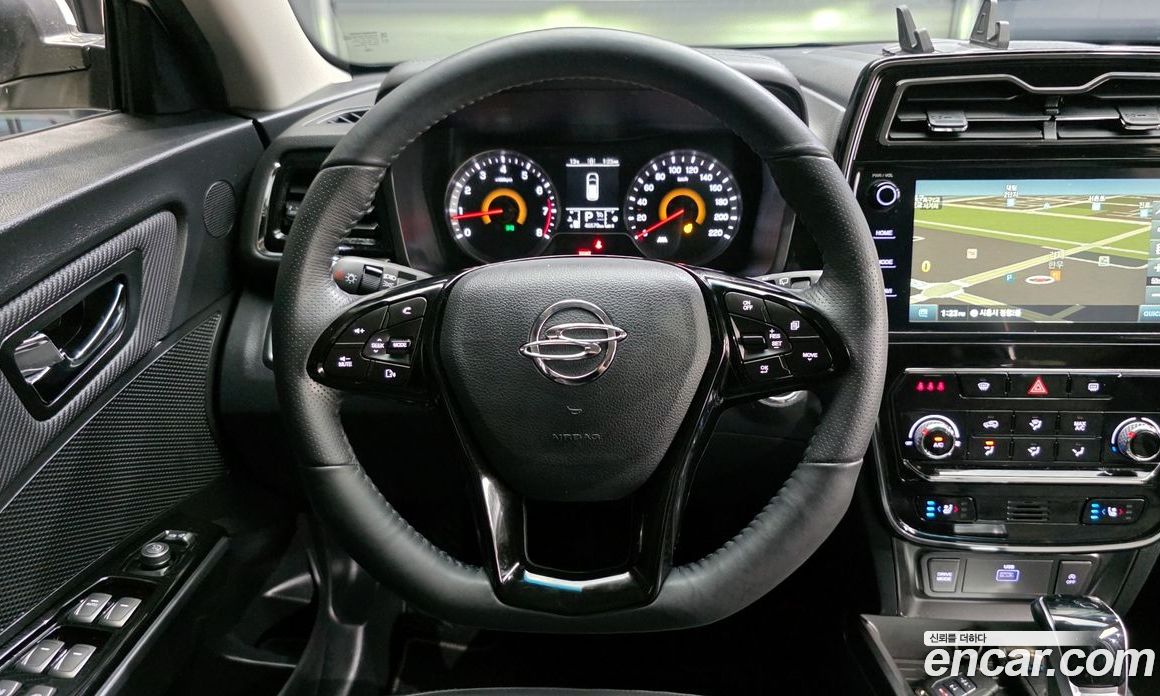 SsangYong (KG Mobility) Tivoli Beli фото 12
