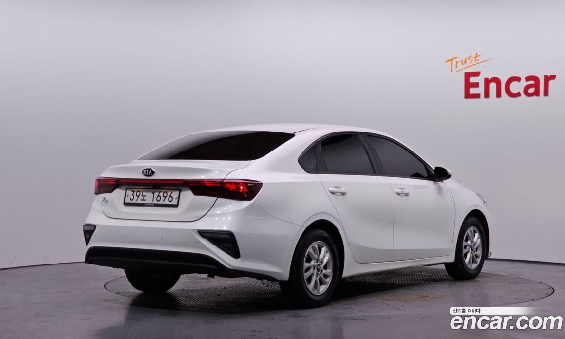 Kia K3 2nd Gen фото 2