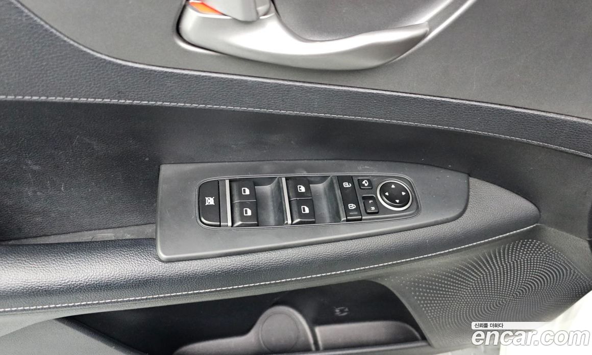 Kia K3 2nd Gen фото 27