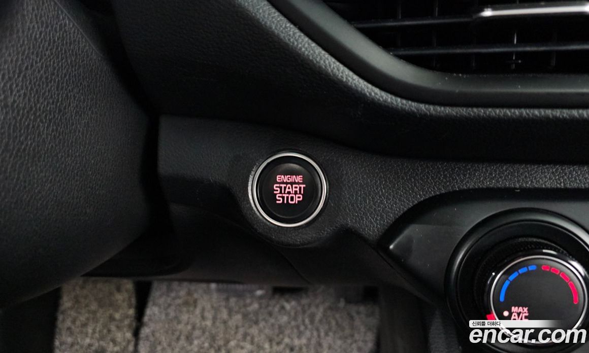 Kia K3 2nd Gen фото 29