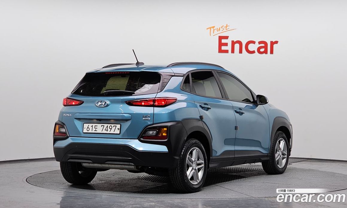 Hyundai Kona фото 2