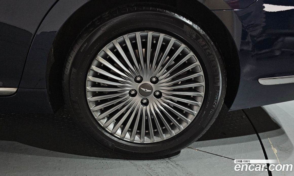Genesis G90 фото 21