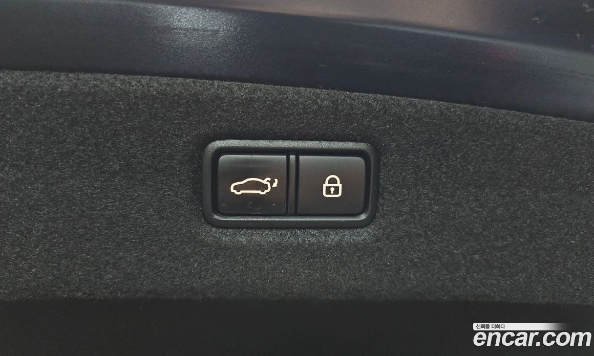 Genesis G90 фото 27