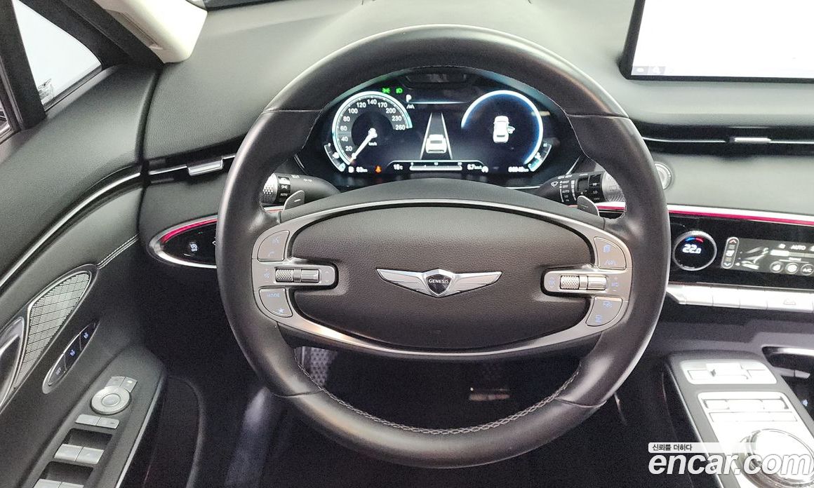 Genesis GV70 фото 13