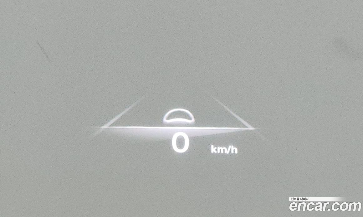 Genesis GV70 фото 32