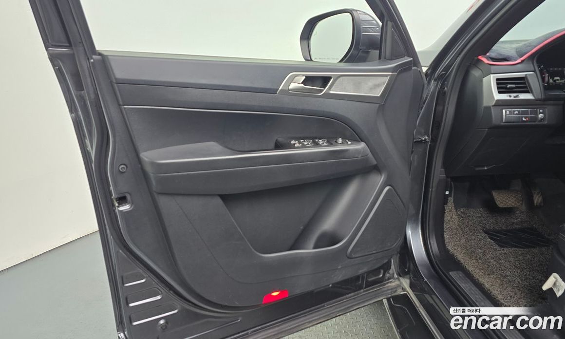 SsangYong (KG Mobility) Rexton Sports Khan фото 24