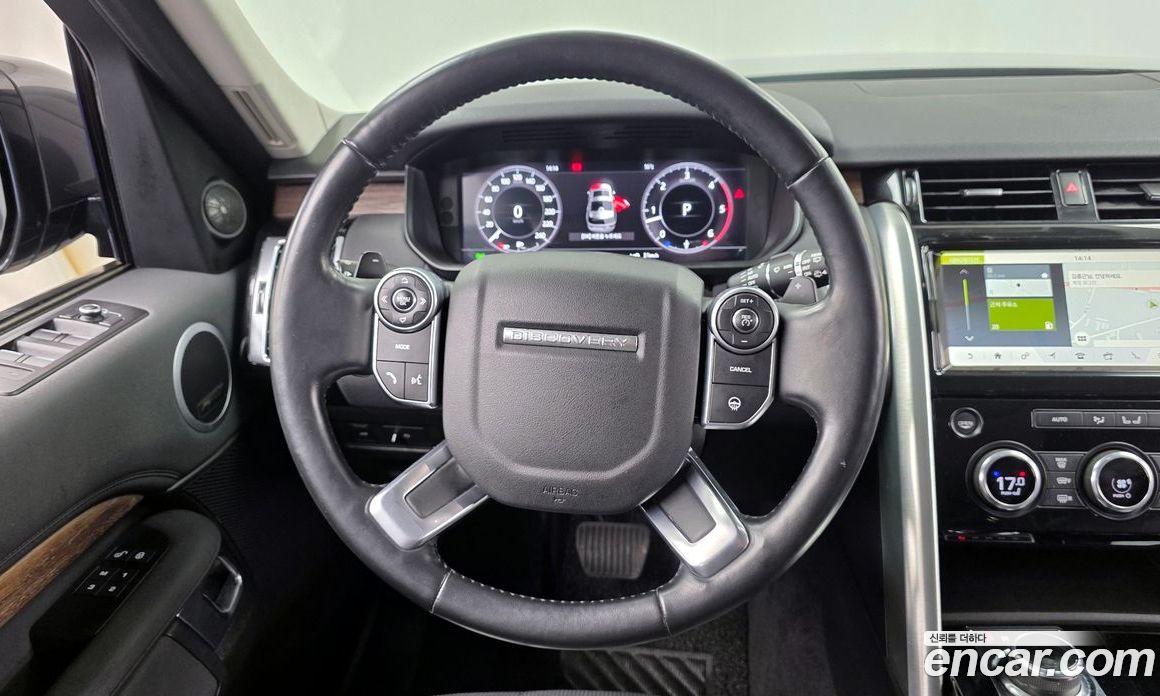 Land Rover Discovery 5 фото 13