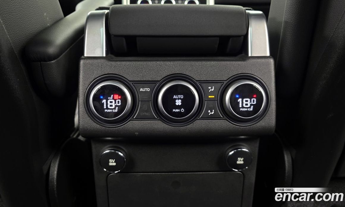 Land Rover Discovery 5 фото 18