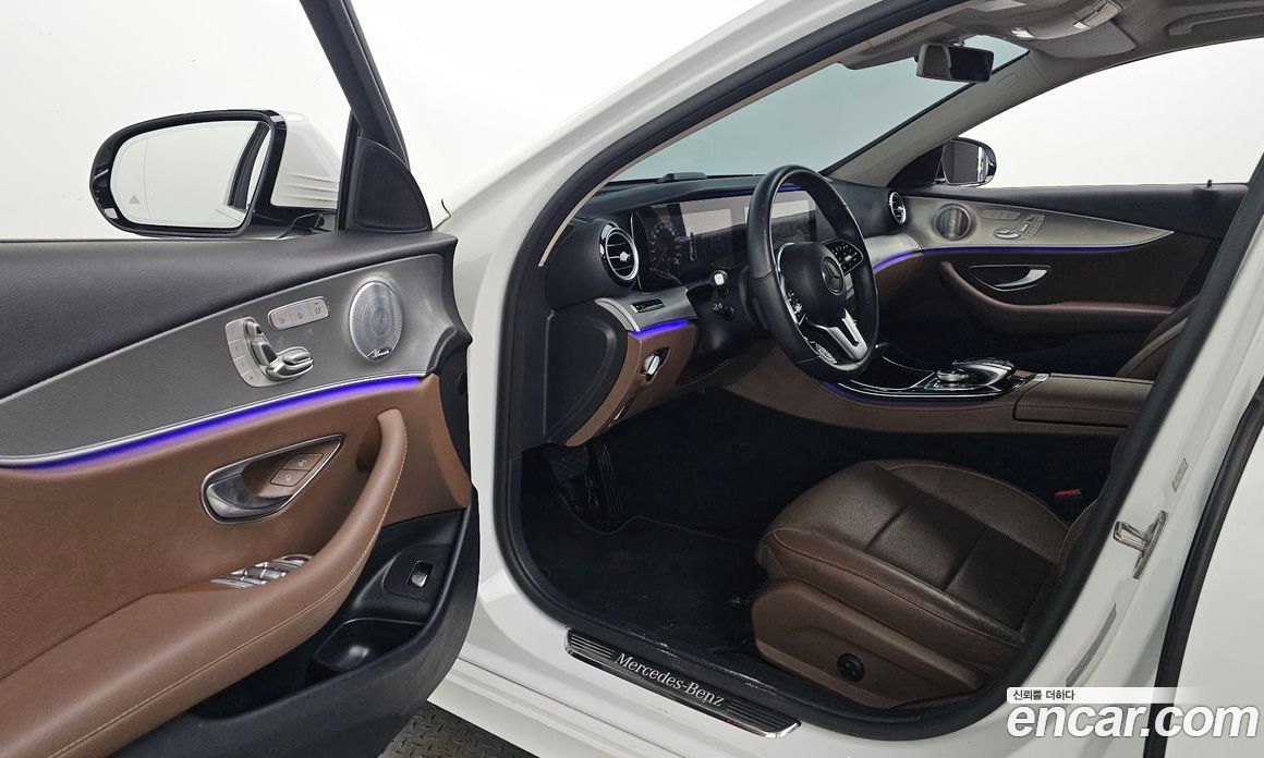 Mercedes-Benz E-Class W213 фото 10