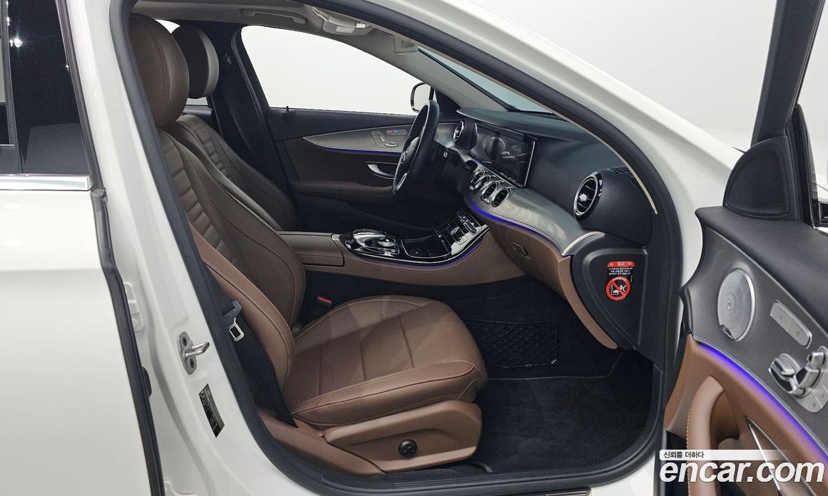 Mercedes-Benz E-Class W213 фото 26