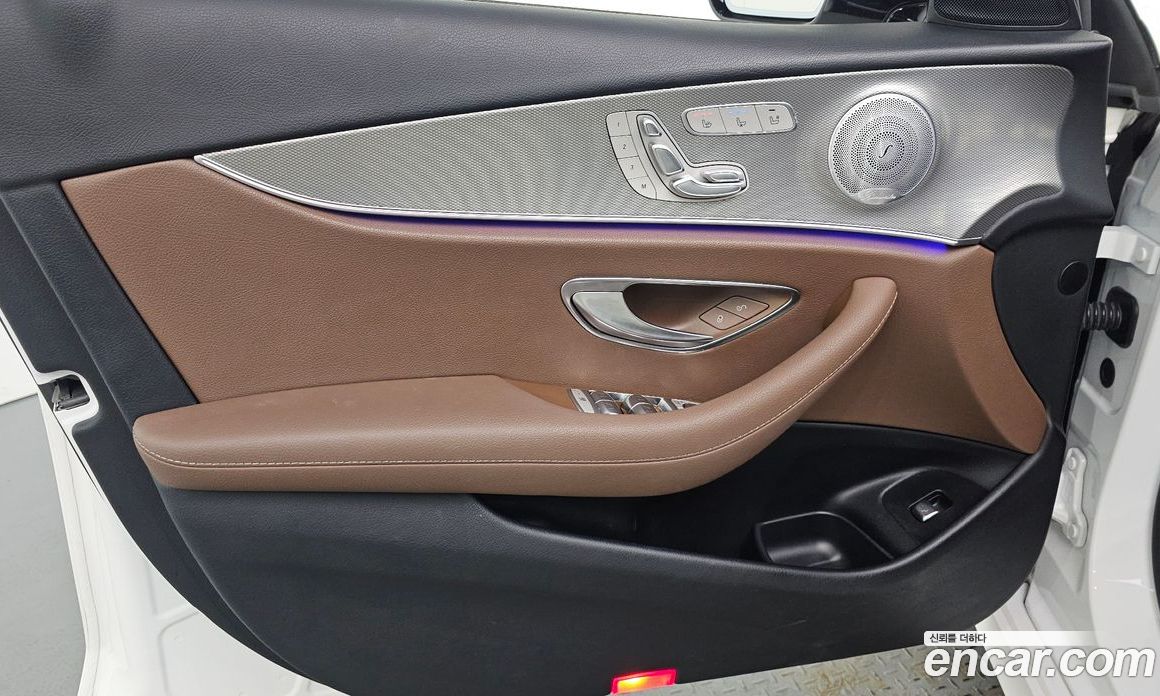 Mercedes-Benz E-Class W213 фото 28