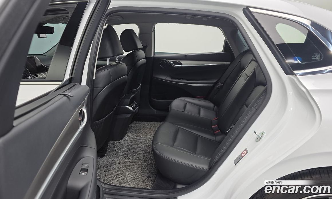 Hyundai Grandeur (IG) 6th Gen Restyling фото 26