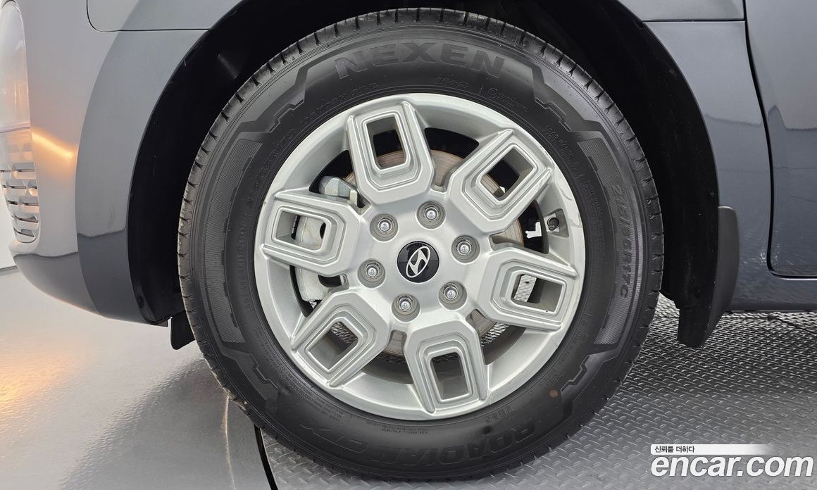 Hyundai Staria фото 5
