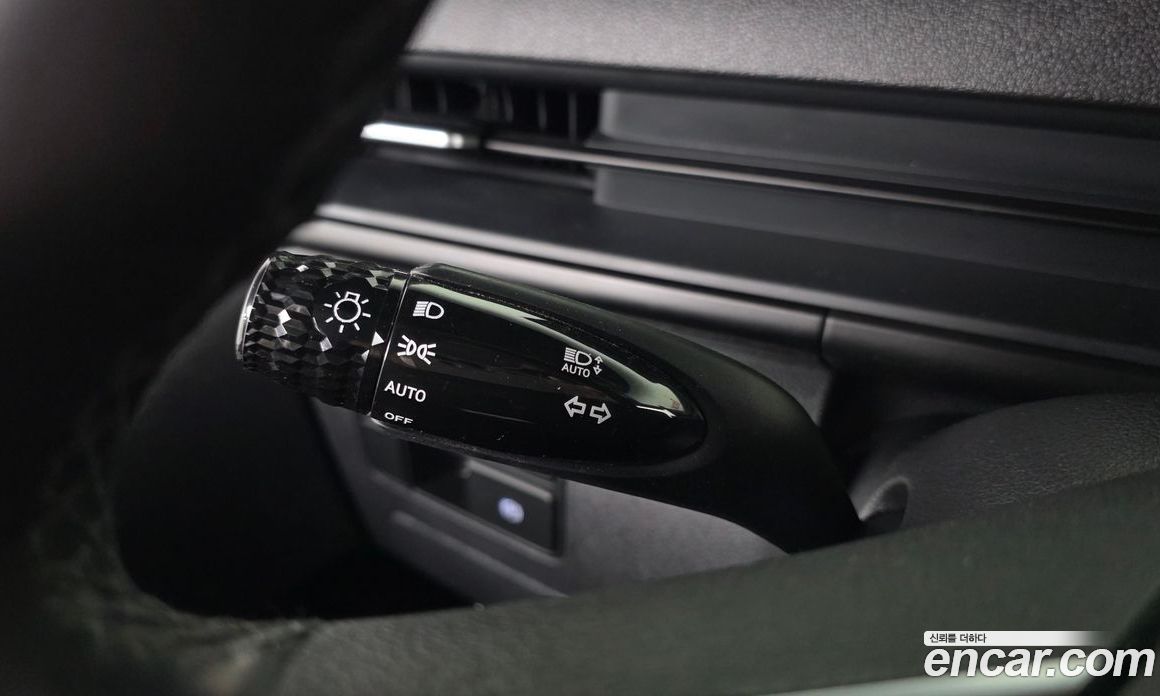Hyundai Staria фото 16