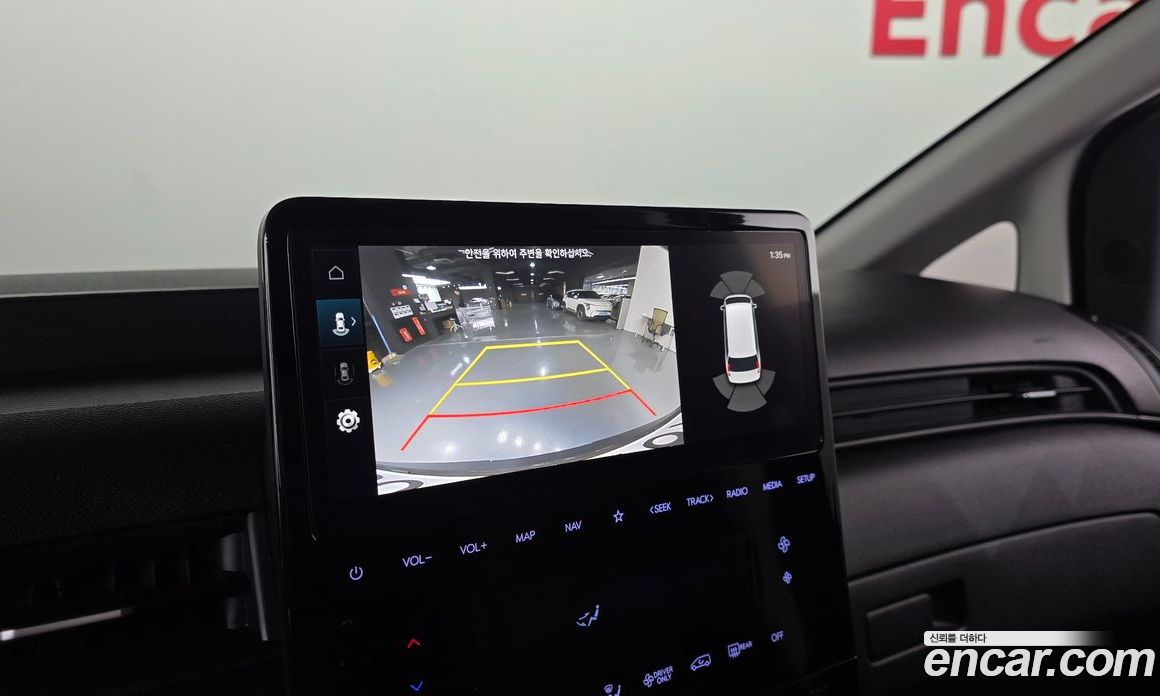 Hyundai Staria фото 20