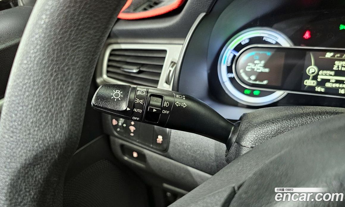 Kia Niro фото 15