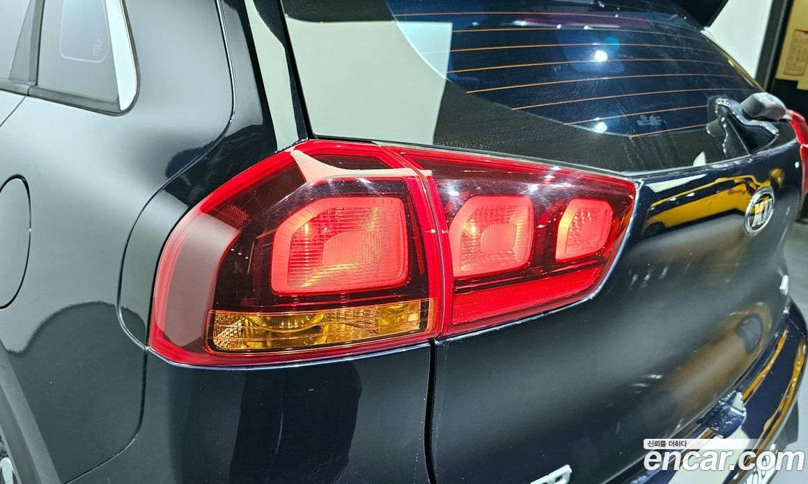 Kia Niro фото 23