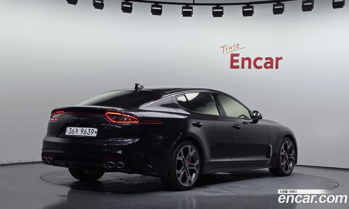 Kia Stinger фото 2