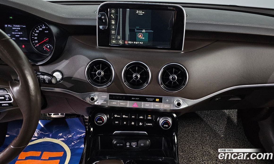 Kia Stinger фото 14
