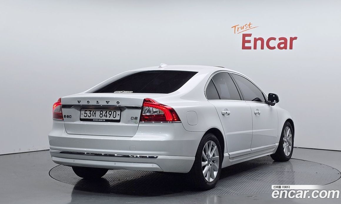 Volvo S80