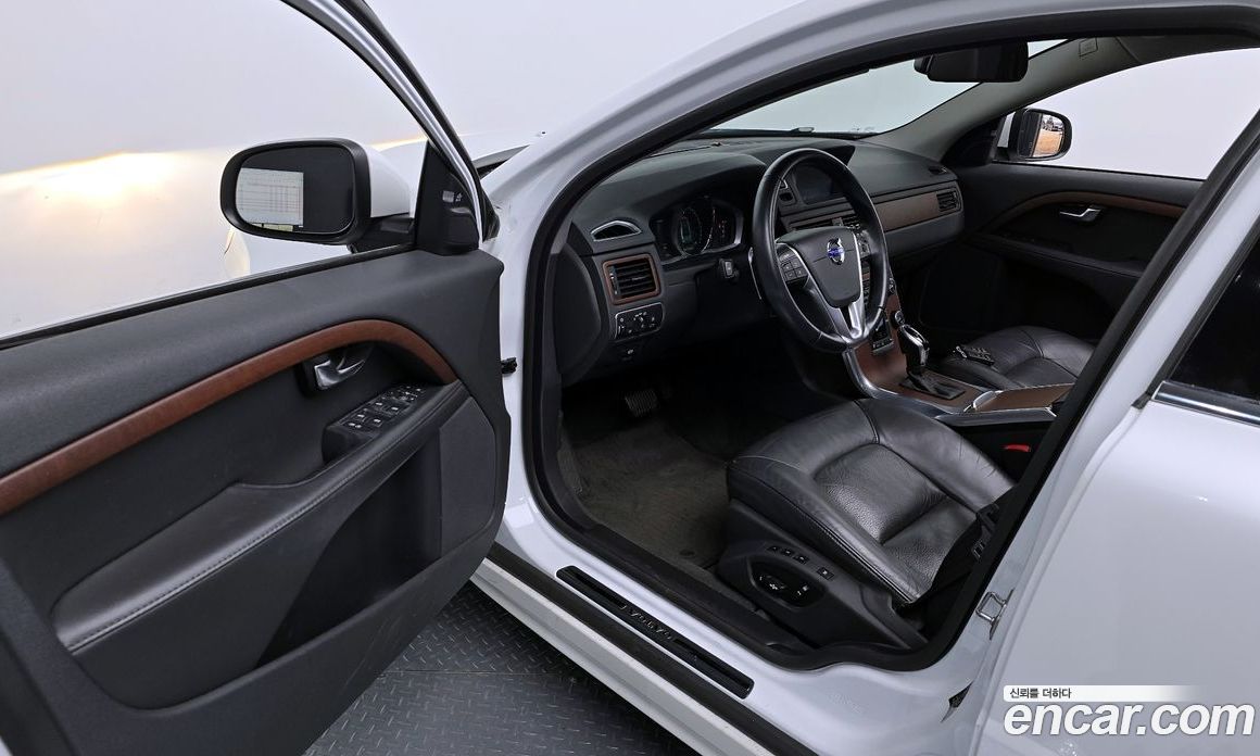 Volvo S80 фото 9