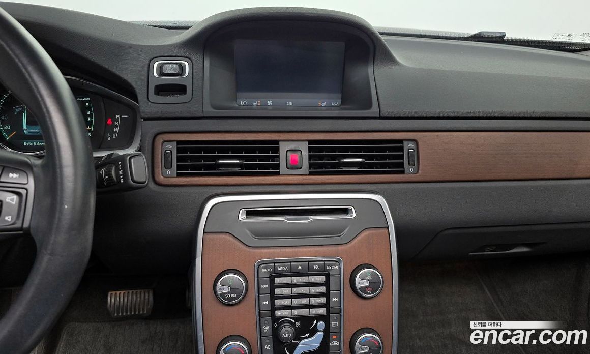 Volvo S80 фото 14