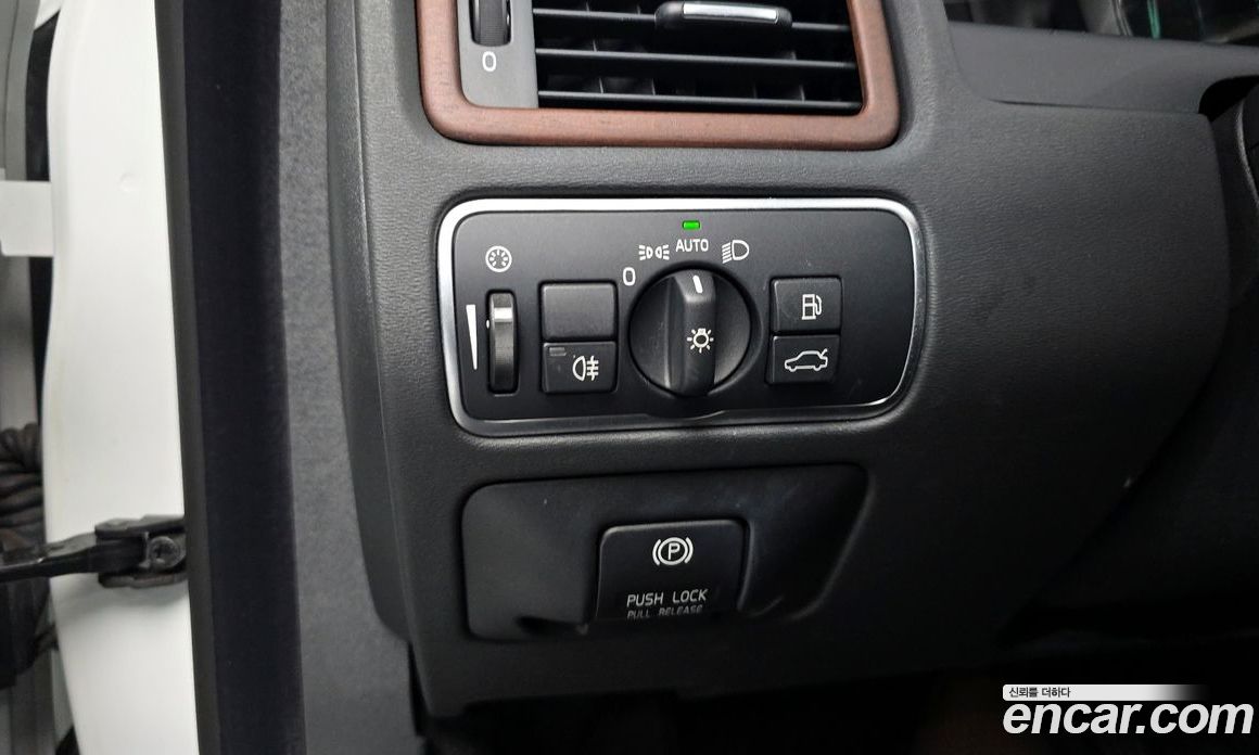 Volvo S80 фото 27