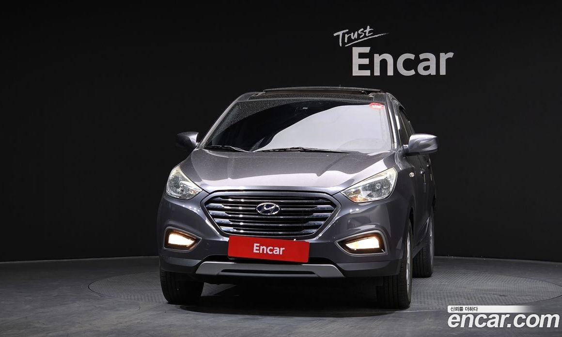 Hyundai Tucson ix фото 3
